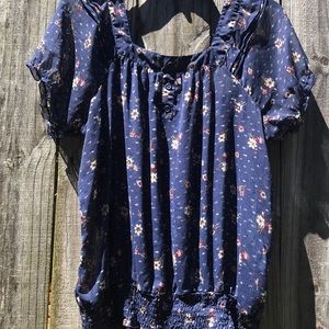 Blue floral short sleeve blouse